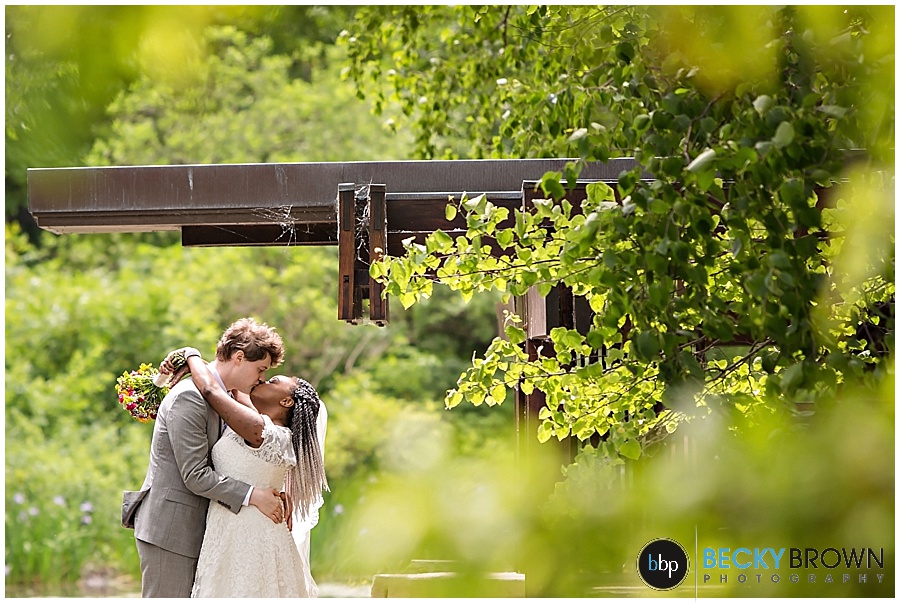 Summer House & Lily Pool Intimate Wedding: Maya + Daniel 6/5/17