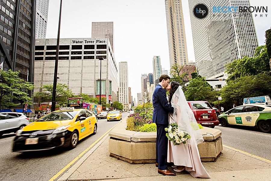 Intimate Wedding on Michigan Avenue : Vina + Logan 7/1/18