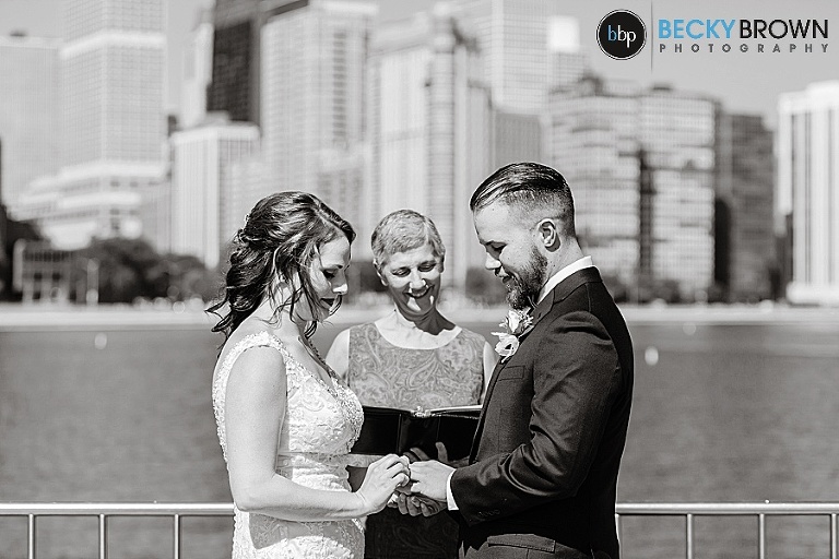 08-elopement-ceremony-chicago