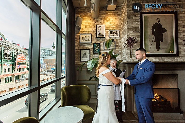 08-Wrigley-field-wedding-photos