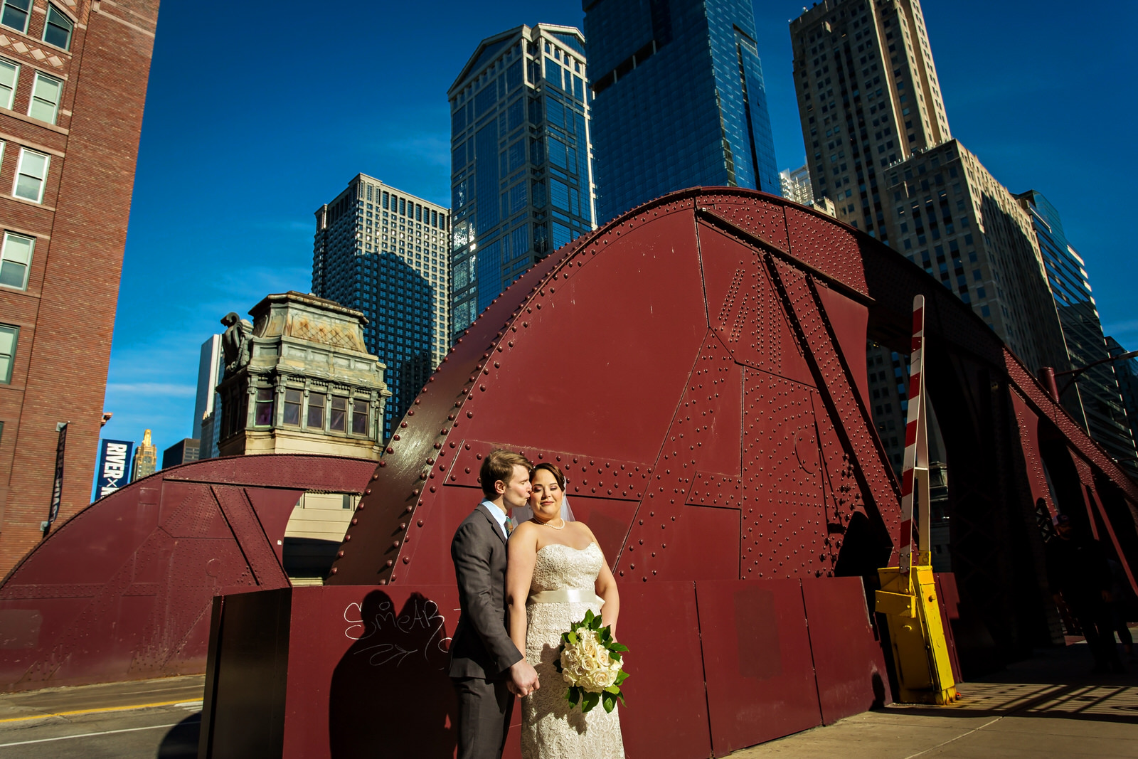 5 reasons to Elope to Chicago!