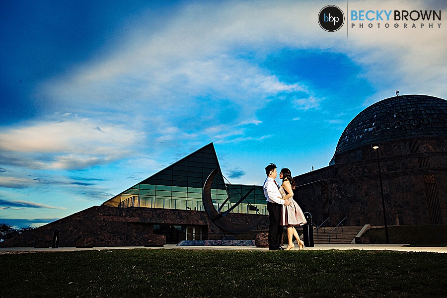 15-adler-planetarium-wedding-photo