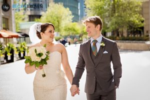 05-intimate-wedding-photographer-chicago