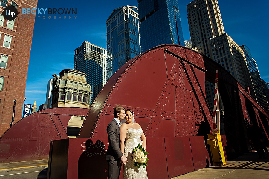 21-bridge-wedding-photos-chicago