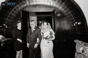 35-intimate-restaurant-wedding-chicago